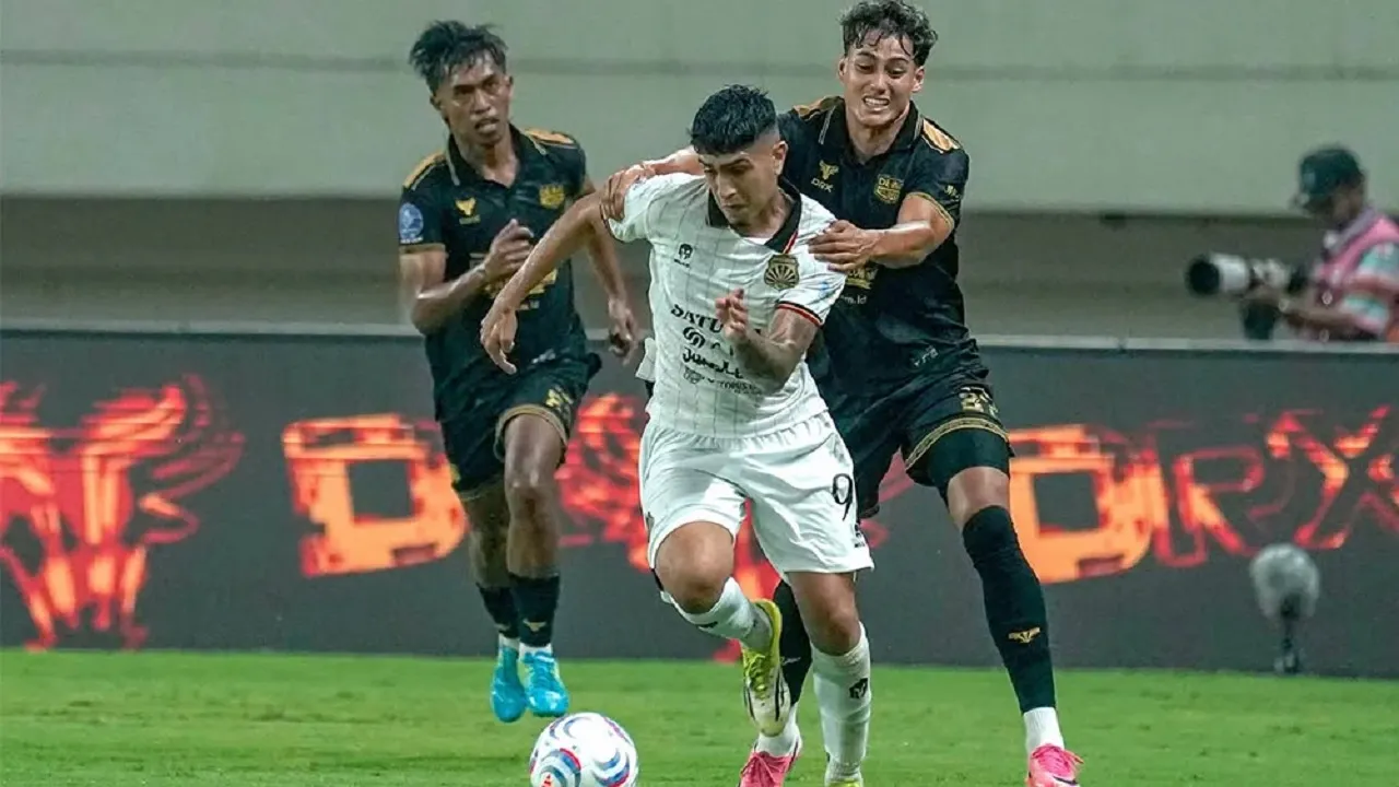 Penyerang Bhayangkara FC, Matias Ocampo