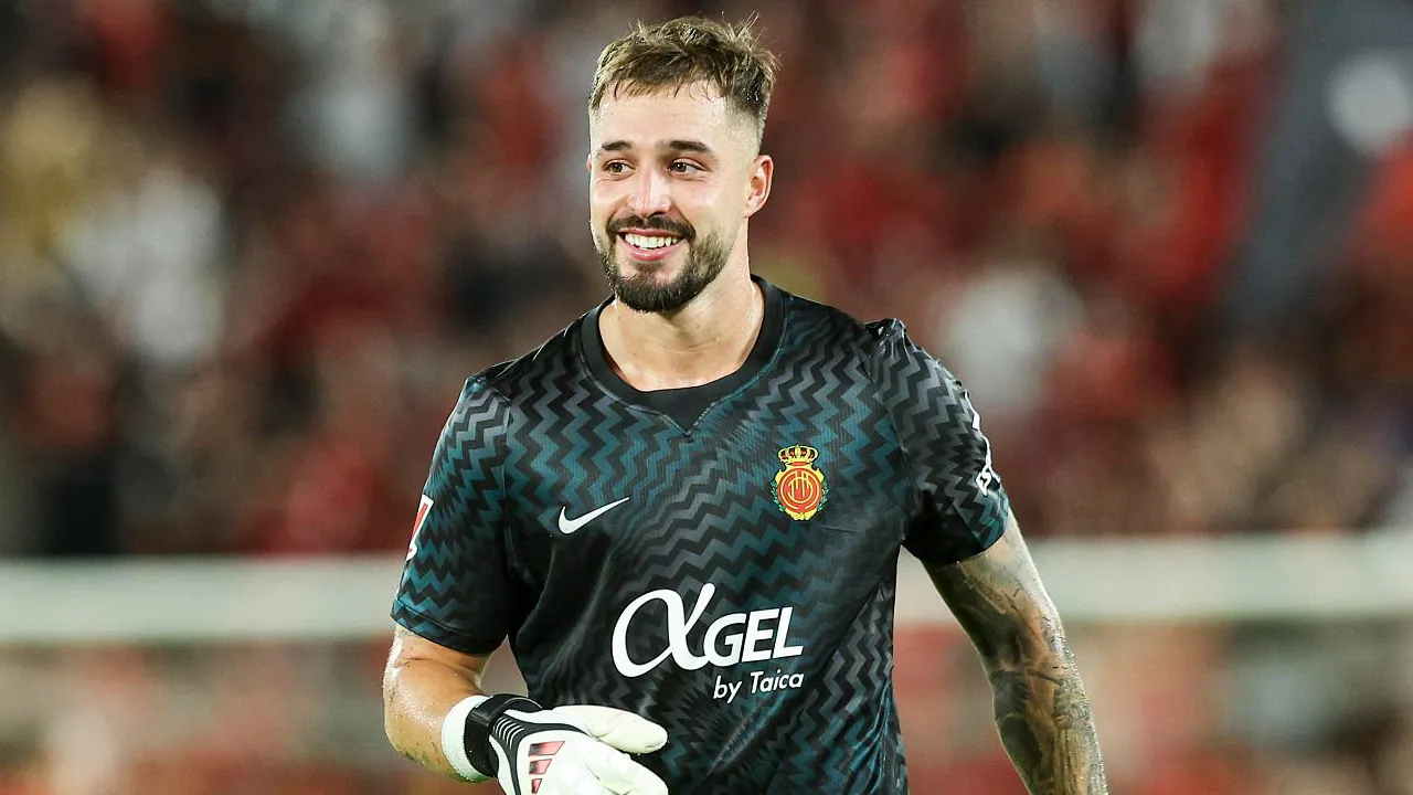 Arnau Tenas.