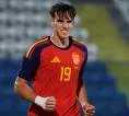 Carlos Espí Berhasil Memenangkan Florentino Perez
