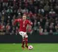 Cedera Bersama Denmark, Brentford Khawatirkan Kondisi Mikkel Damsgaard