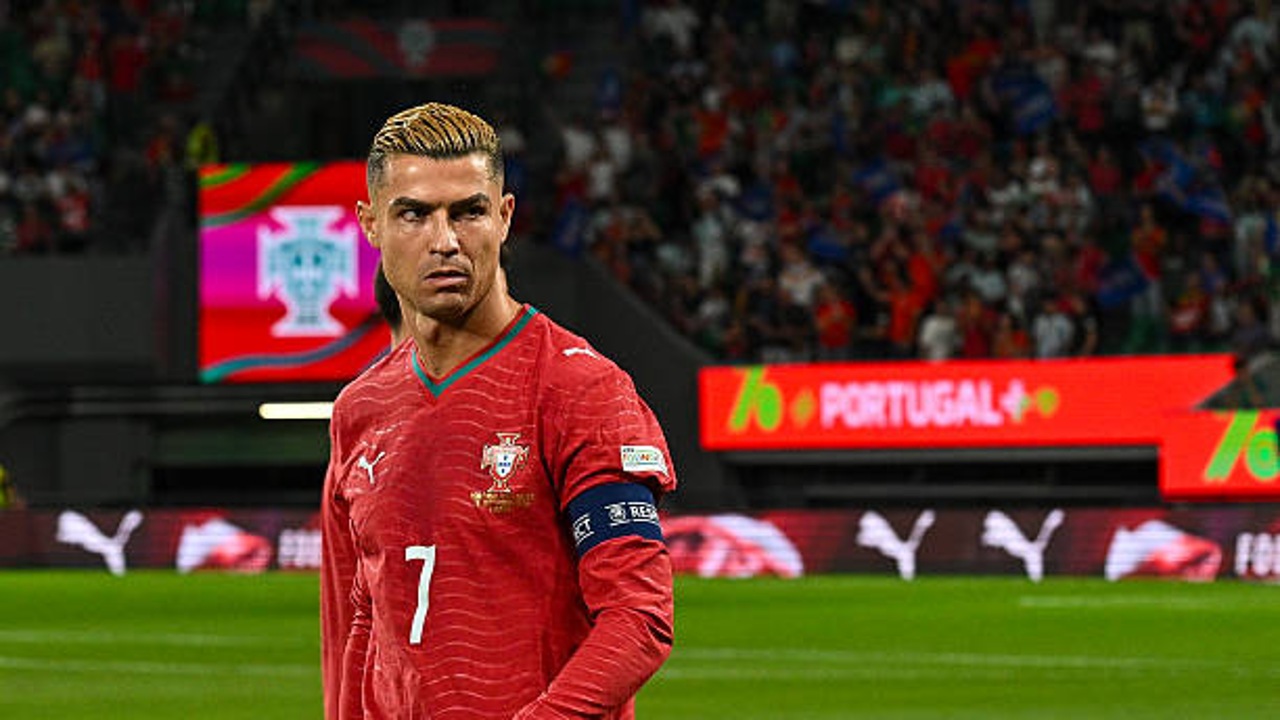Cristiano Ronaldo Tuding Jorge Jesus Ingkar Janji