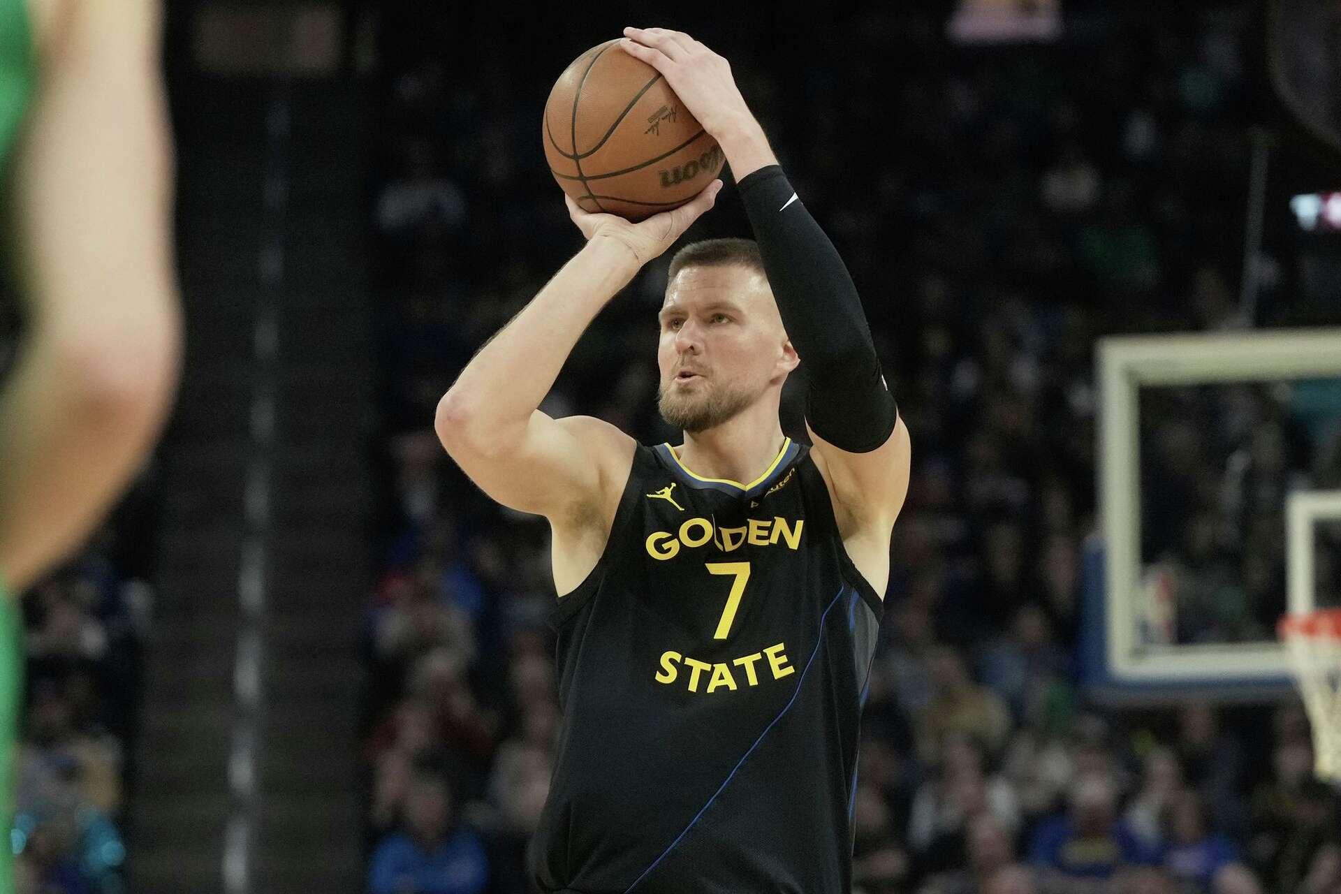 Warriors Hadapi Dampak Risiko Kontrak Kristaps Porzingis