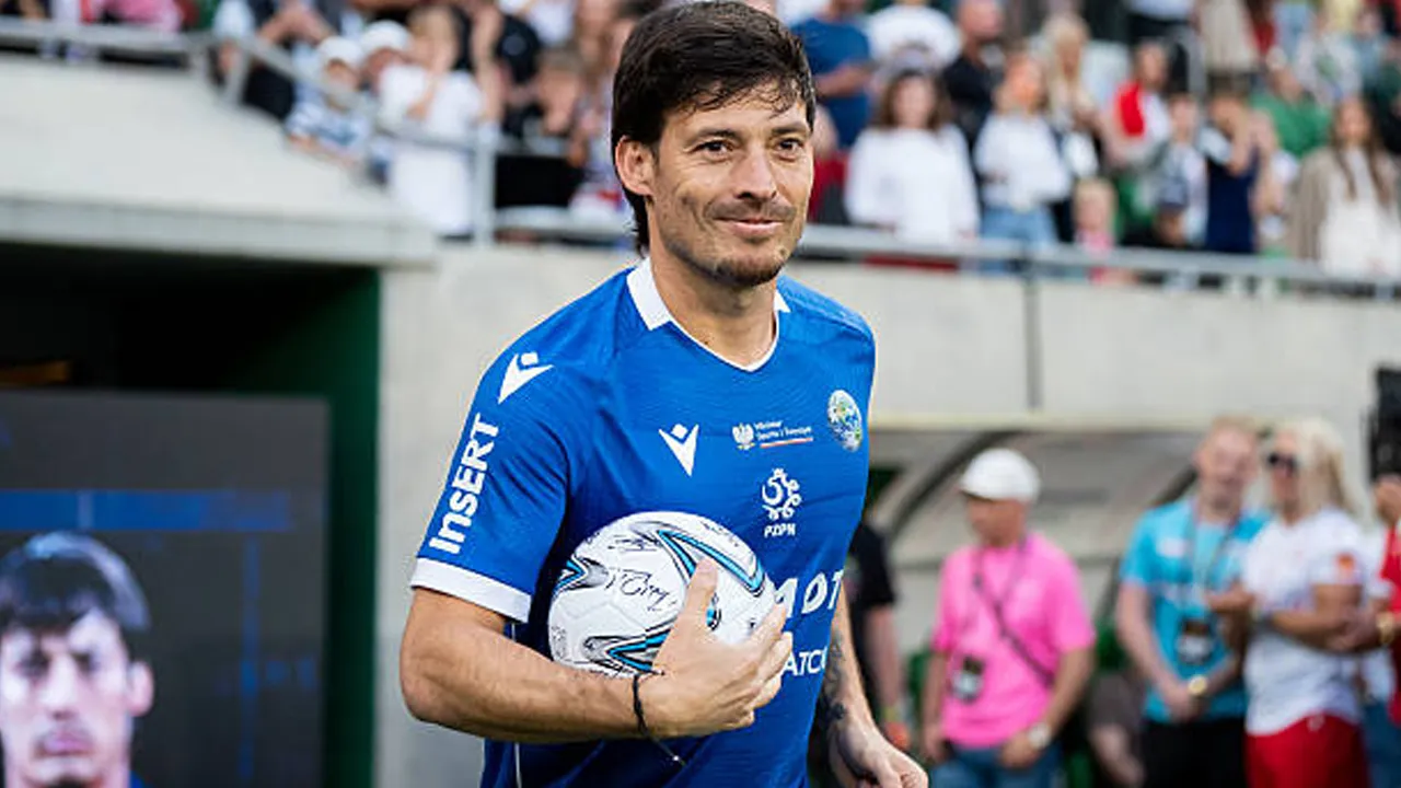 Comeback ke Lapangan Tiga Tahun usai Pensiun, David Silva Gabung Klub Hong Kong