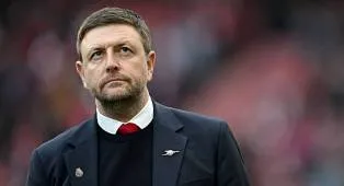 Dalam Posisi Bagus, Richard Garlick Percaya Diri Arsenal Bisa Dominasi Sepak Bola