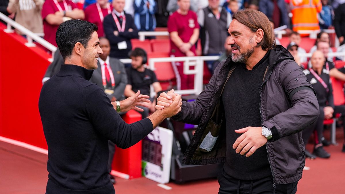 Daniel Farke Beri Kabar Cedera Leeds dan Pesan untuk Arteta