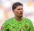 Gak Tertarik ke Inggris, Gregor Kobel Ingin Bertahan Lebih Lama di Dortmund