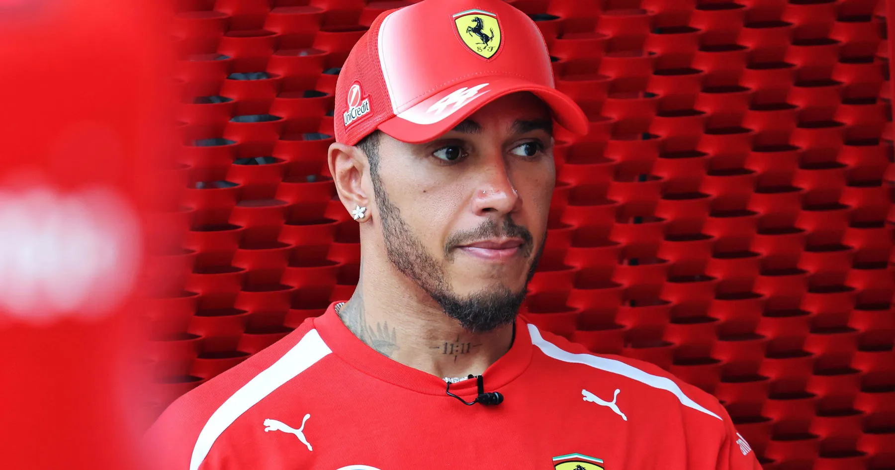 Hamilton Kritik FIA dan Pembalap Muda soal Hujan di F1 - sumber: (racingnews365)