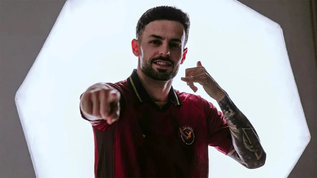 Gelandang anyar Java United FC, Lukas Brambilla