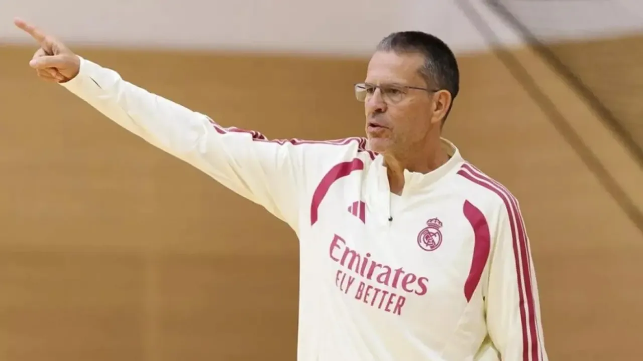 Pedro Martínez Buka Suara Mengenai Performa Real Madrid