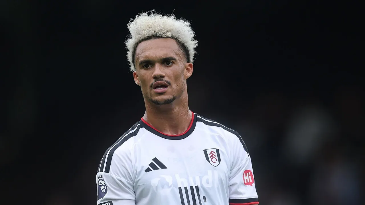 Alvaro Arbeloa berharap Antonee Robinson dapat tampil saat Fulham membidik kemenangan perdana di ajang Premier League