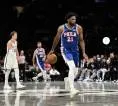 Embiid Sanggah Isu Dimarahi LeBron James di Sixers