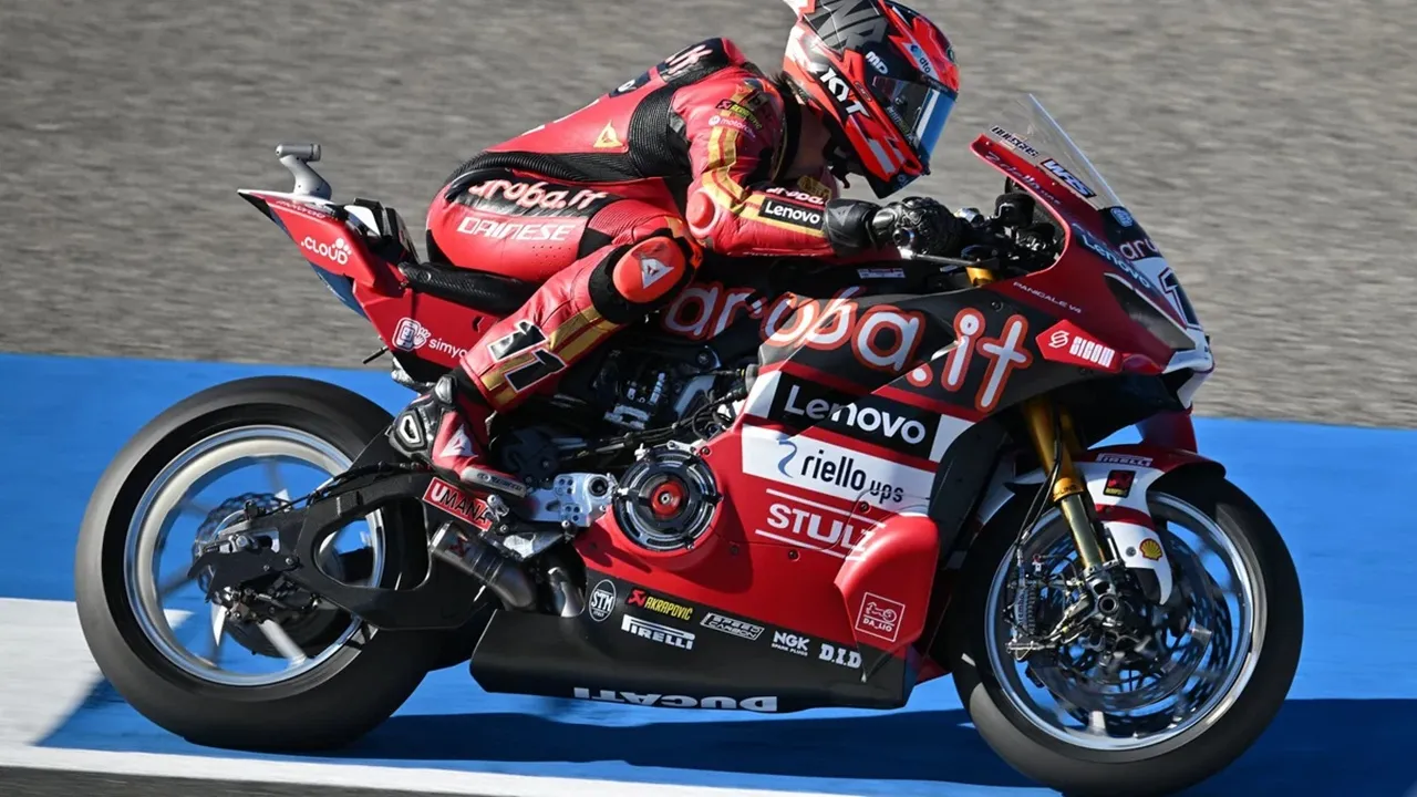 Hasil FP1 WSBK Estoril: Nicolo Bulega Unggul Atas Surra
