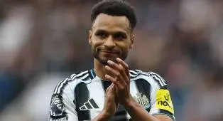 Newcastle Sepakati Pengganti Jacob Murphy yang Menjanjikan
