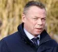 Paul Dickov Tetap Bela Man City di Tengah Skandal Keuangan