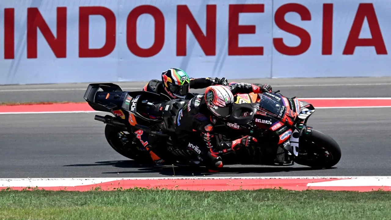 Pedro Acosta dan Raul Fernandez Beda Pendapat soal Aprilia di Mandalika
