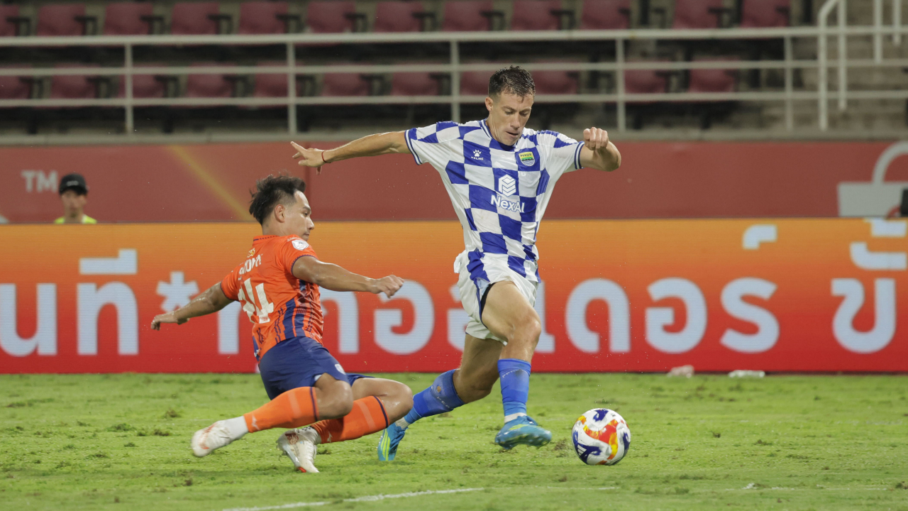 Persib Bangkit Atasi Port FC 3-1, Igor Tolic Puji Mental Pemain