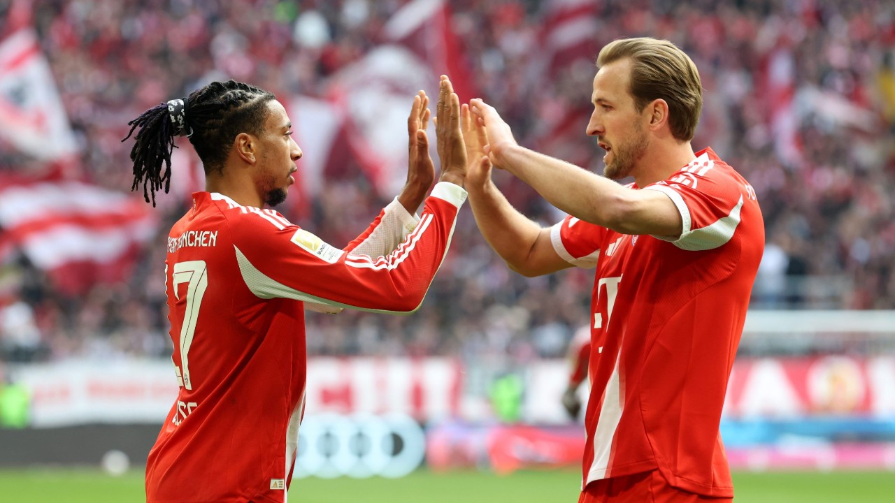 Rummenigge Optimis Harry Kane dan Michael Olise Bertahan di Bayern Munich