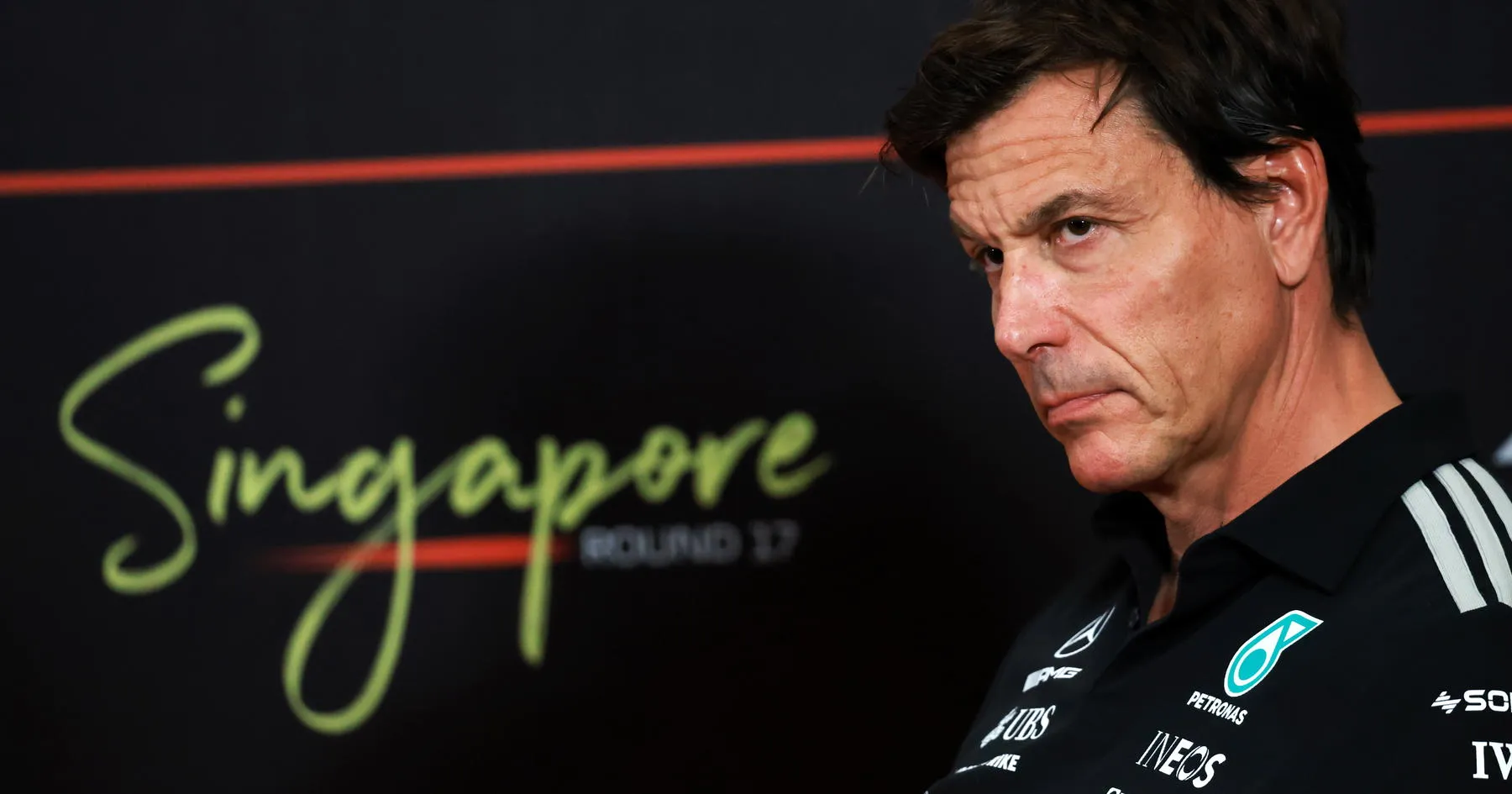 Toto Wolff Kritik Tuduhan Tak Masuk Akal Fans F1 - sumber: (racingnews365)