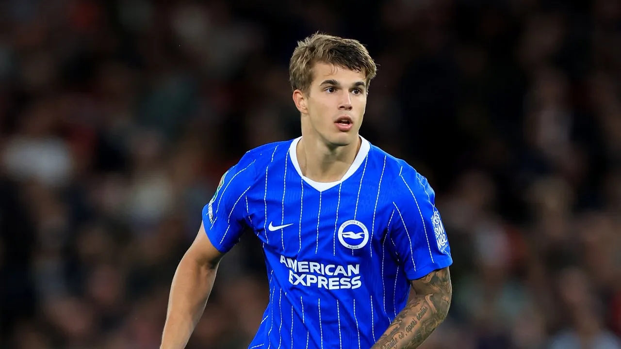 Chelsea mengincar bek muda Brighton, Luka Vuskovic, untuk memperkuat lini pertahanan yang belum mencatatkan clean sheet