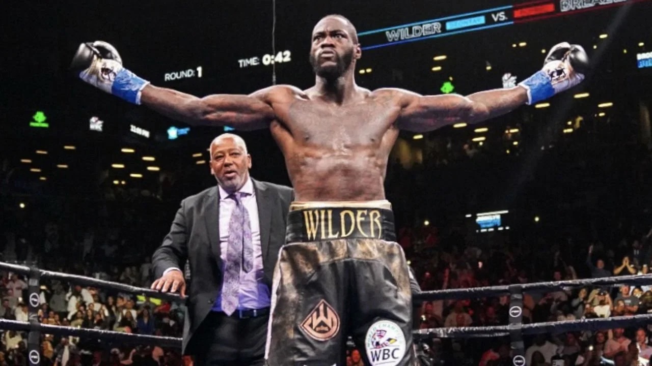 Gagal Hadapi Usyk, Deontay Wilder Incar Duel Lawan Opetaia