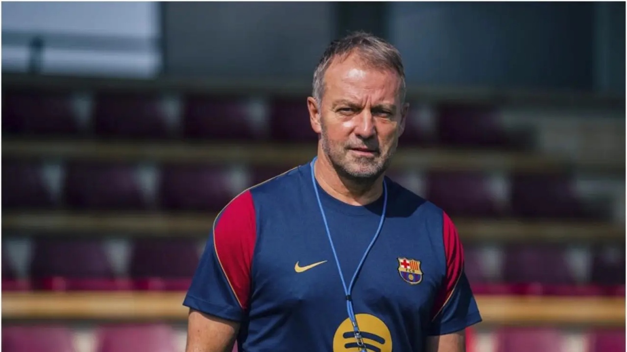 Hansi Flick Puji Perubahan Sikap Pemain Barcelona saat Jeda Internasional