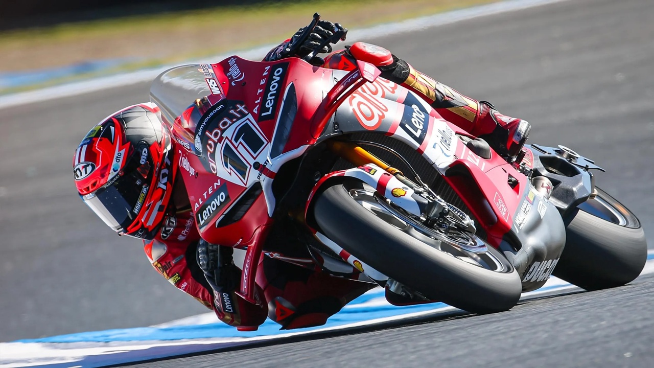 Hasil FP2 WSBK Estoril: Bulega Kembali Ungguli Surra