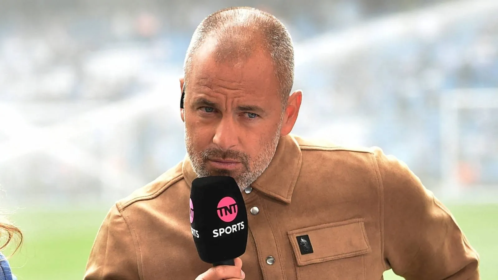 Joe Cole Dikecam Terkait Komentarnya dalam Debat Tuduhan Man City - sumber: (givemesport)