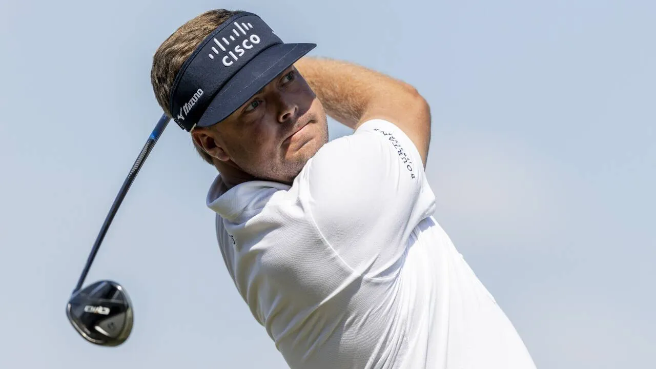 Keith Mitchell membukukan delapan birdie dan dua bogey untuk mencapai total 11 di bawah par. (Foto: Golf Digest)