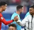 Kylian Mbappe Dinilai Lebih Pintar dari Cristiano Ronaldo