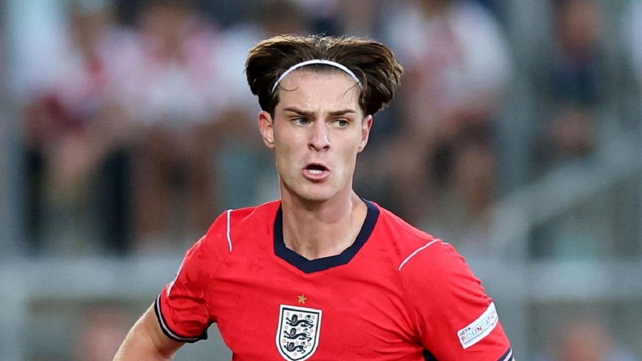 Milan Disebut Incar Alex Scott dari Bournemouth sebagai Pengganti Modric