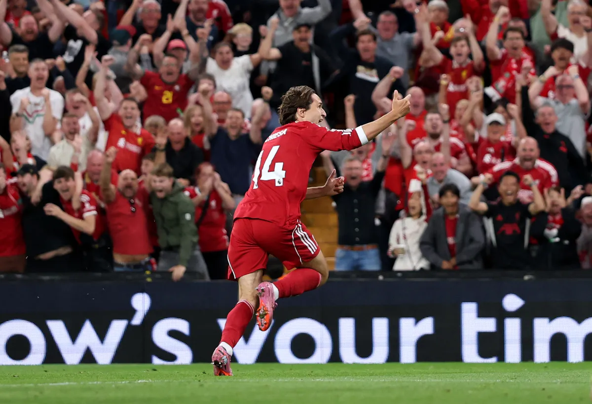 Peluang Chiesa Muncul di Tengah Krisis Cedera Penyerang Liverpool - sumber: (footballitalia)