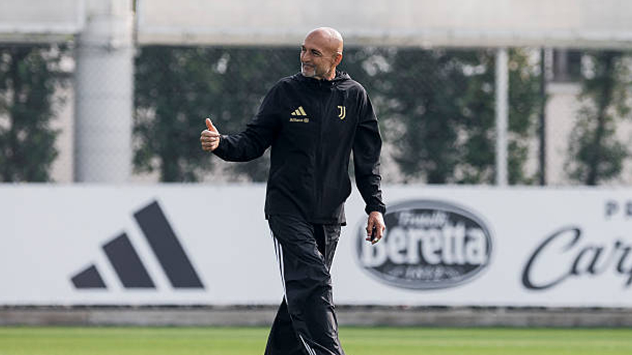 Abaikan Hal Negatif, Luciano Spalletti Senang Pemain Juventus Cepat Belajar