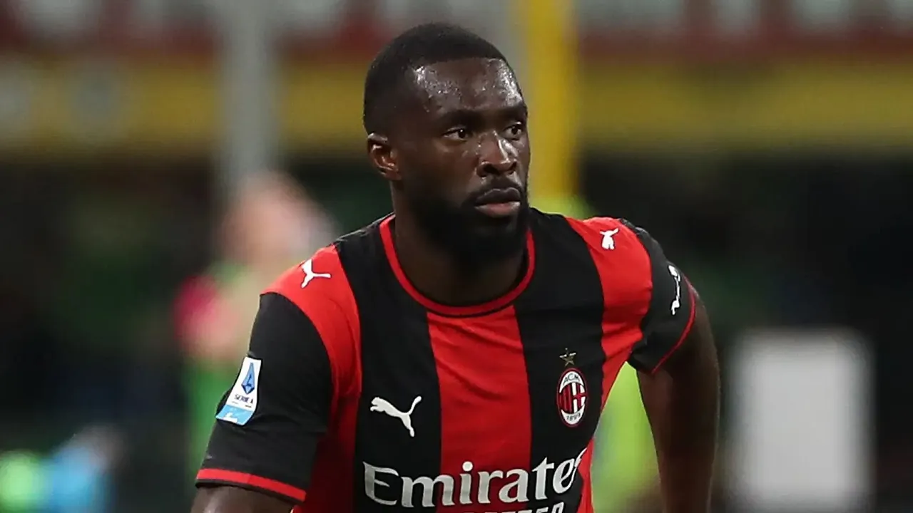 Akali Jadwal Padat, Amorim Coba Pasang Fikayo Tomori di Bek Kanan