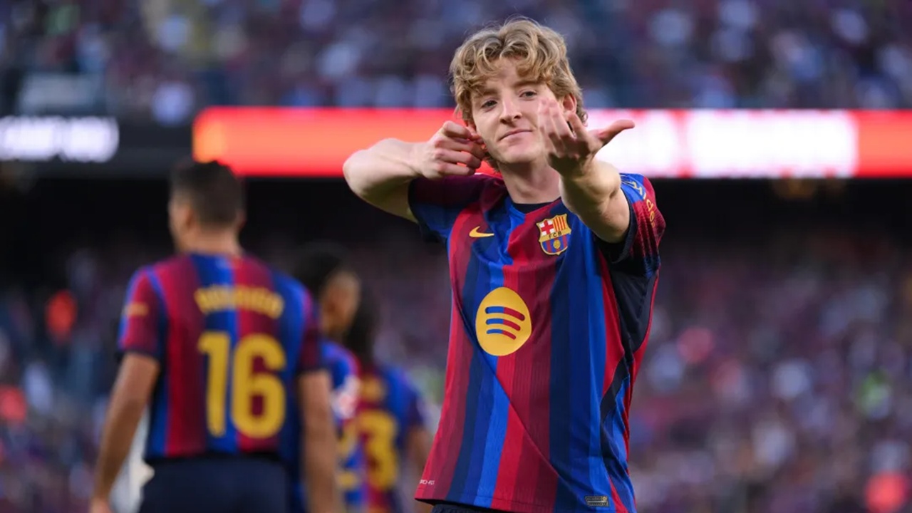 Anthony Gordon Tak Pernah Lihat Tim Seperti Barcelona