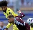 Brentford Khawatirkan Cedera Kevin Schade dan Jannik Schuster