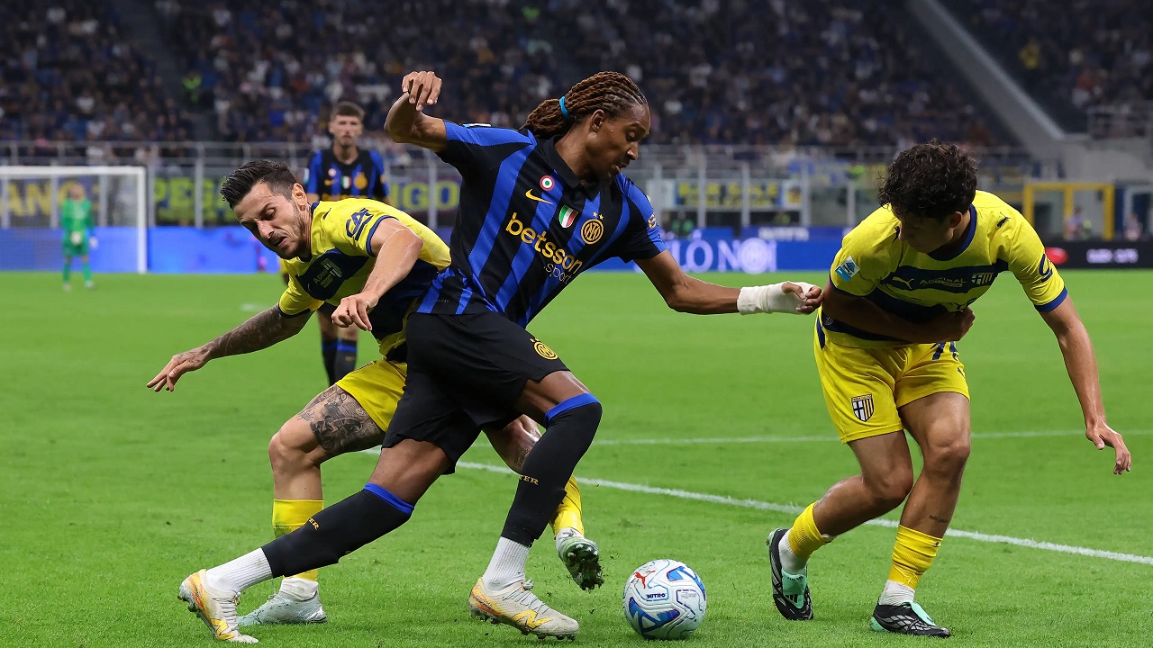 Debut Djed Spence di Inter Milan Disambut Nilai 6/10 dari Media Italia