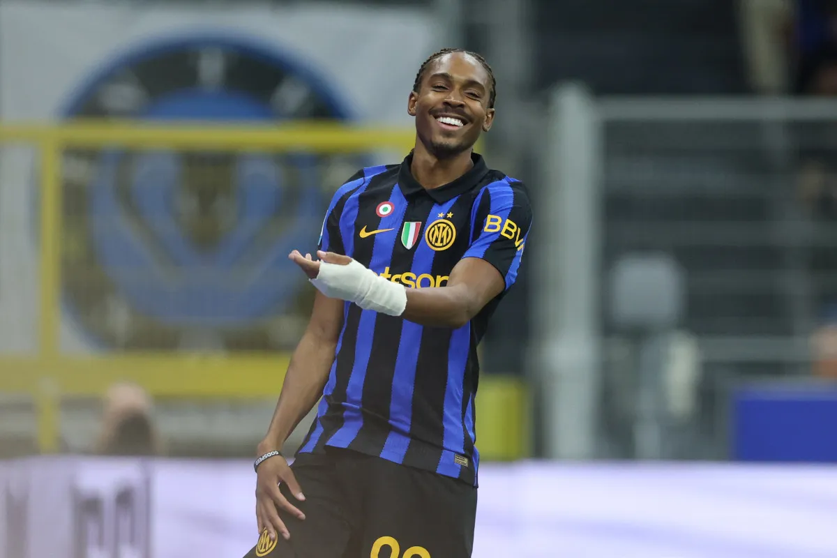 Debut Spence di Inter: Sorotan Positif dan Negatif dalam Uji Coba Kontra Parma - sumber: (footballitalia)