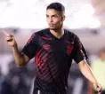 Defender Incaran Tottenham Tanggapi Spekulasi Masa Depannya