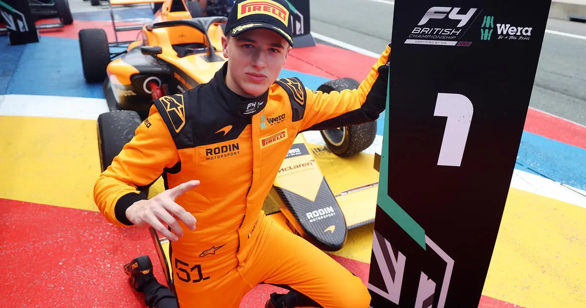 Dries Van Langendonck, Juara British F4 2026, Menuju F1 - sumber: (racingnews365)