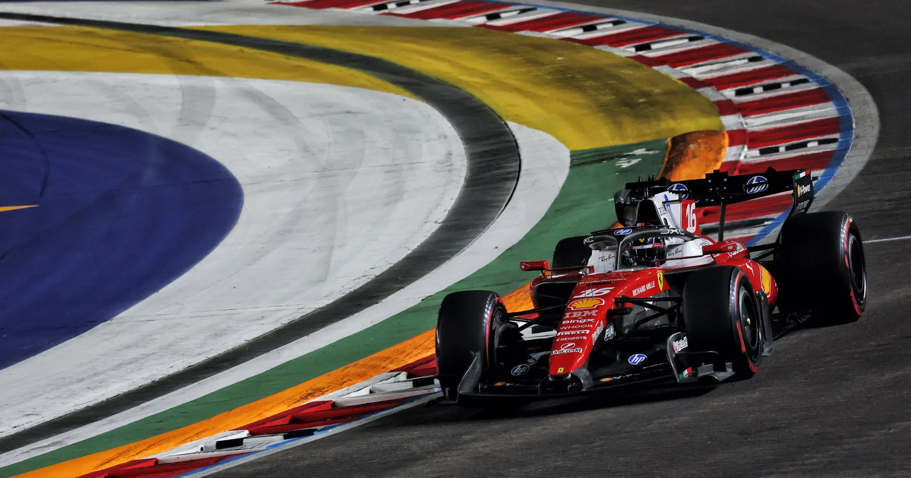 Ferrari Alami Masalah Rem Aneh, Leclerc Kalah dari Verstappen - sumber: (racingnews365)