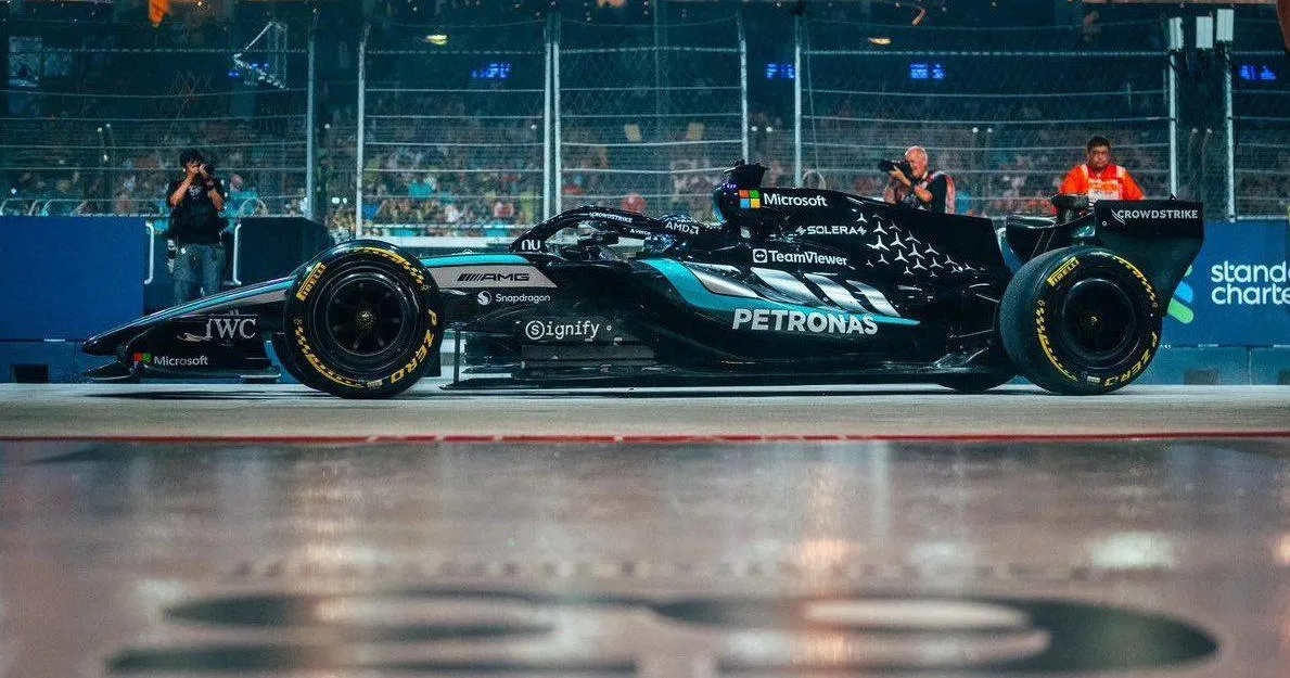 George Russell: Mercedes Butuh Waktu Lebih untuk Perbaikan - sumber: (racingnews365)