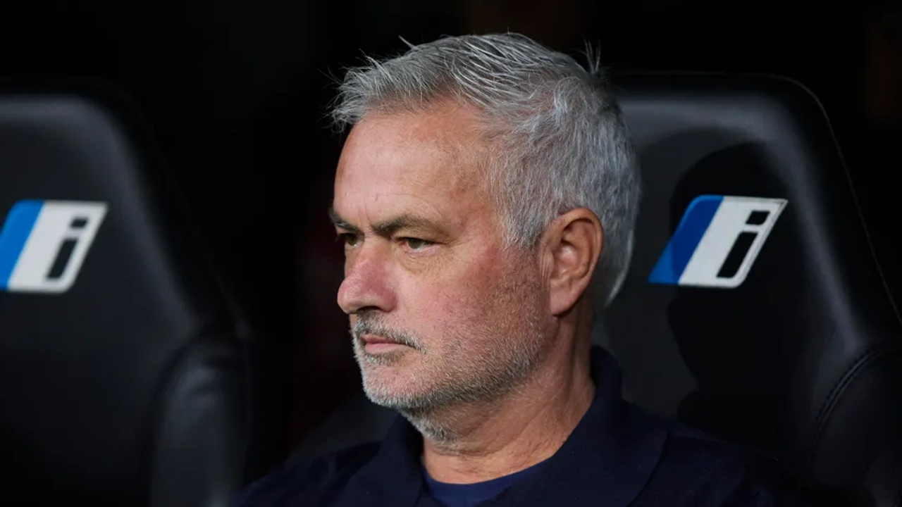 Jose Mourinho Menolak Hadiri Press Konferens Usai Kalahkan Villarreal