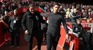 Manajer Soroti Kepemimpinan Wasit Usai Arsenal Kalahkan Leeds