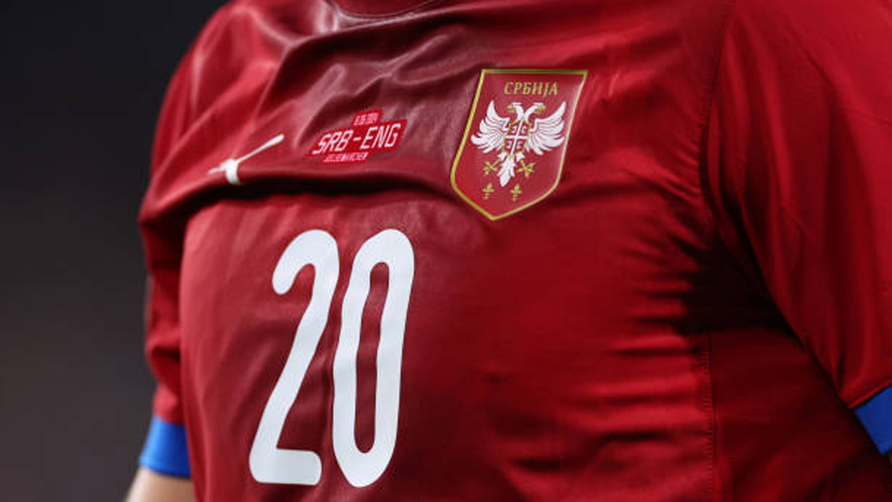 Penggemar Terlibat Perilaku Rasis dan Diskriminatif, Serbia Dihukum UEFA