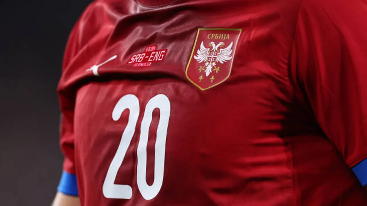 Penggemar Terlibat Perilaku Rasis dan Diskriminatif, Serbia Dihukum UEFA
