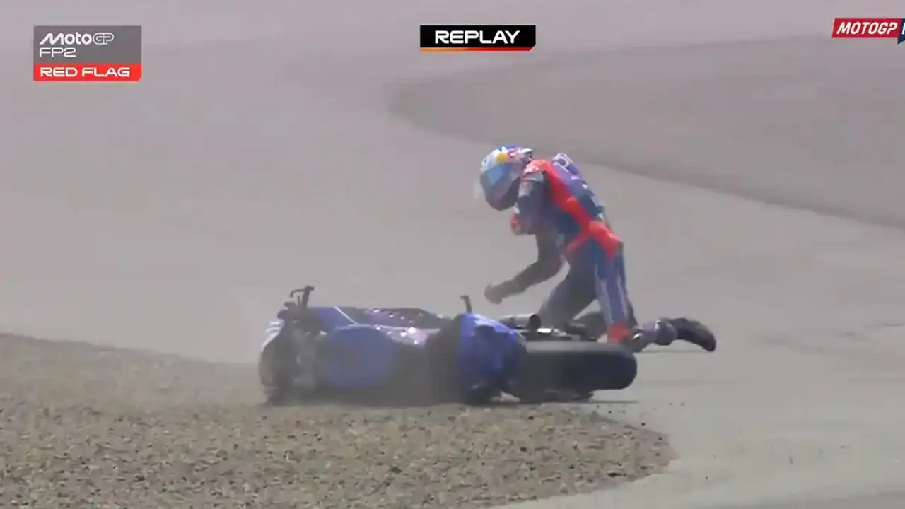 Toprak Razgatlioglu crash di Tikungan 13 Sirkuit Mandalika