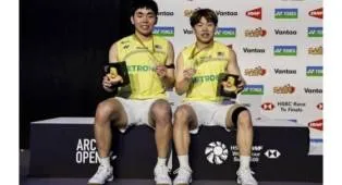 Aaron Tai-Yap Roy King Dedikasikan Gelar Arctic Open Untuk Pelatih Herry IP