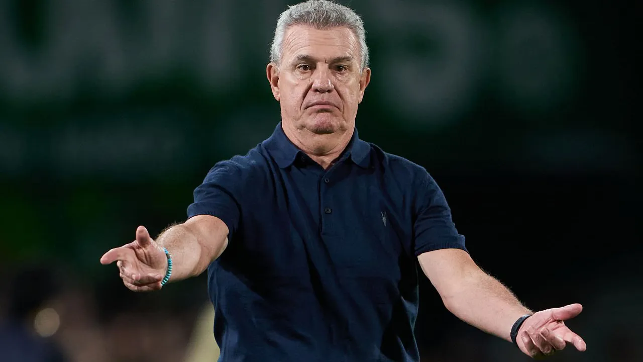 Debut di Valencia Berakhir Imbang, Begini Reaksi Javier Aguirre