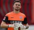 Dennis Seimen Menangis Usai Jalani Debut Bundesliga bersama Stuttgart