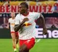 Ezechiel Banzuzi Bahagia Cetak Gol Pertamanya di Bundesliga